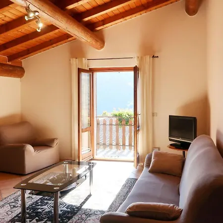 Nyaraló Quang By Interhome *