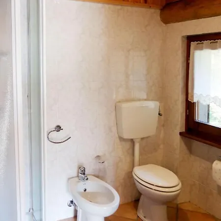 Quang By Interhome Semesterbostad Garzeno